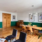 Apartment House Centrum