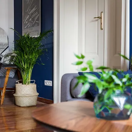 House Centrum Lägenhet *