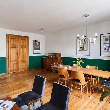 Lägenhet House Centrum